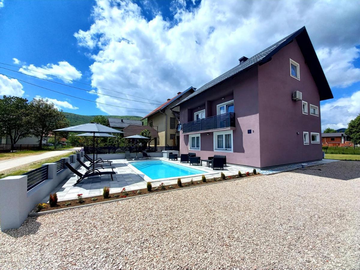 Premier House By Rd Group Hotel Korenica Exterior foto